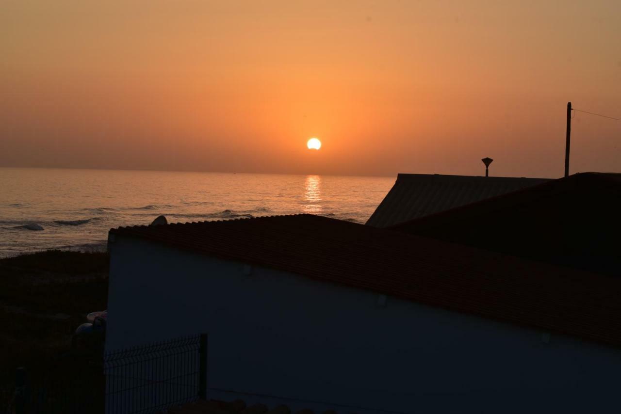Faro Beach House Екстер'єр фото